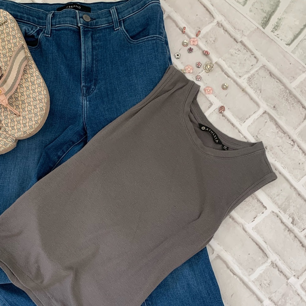 Athleta Crop xS tank